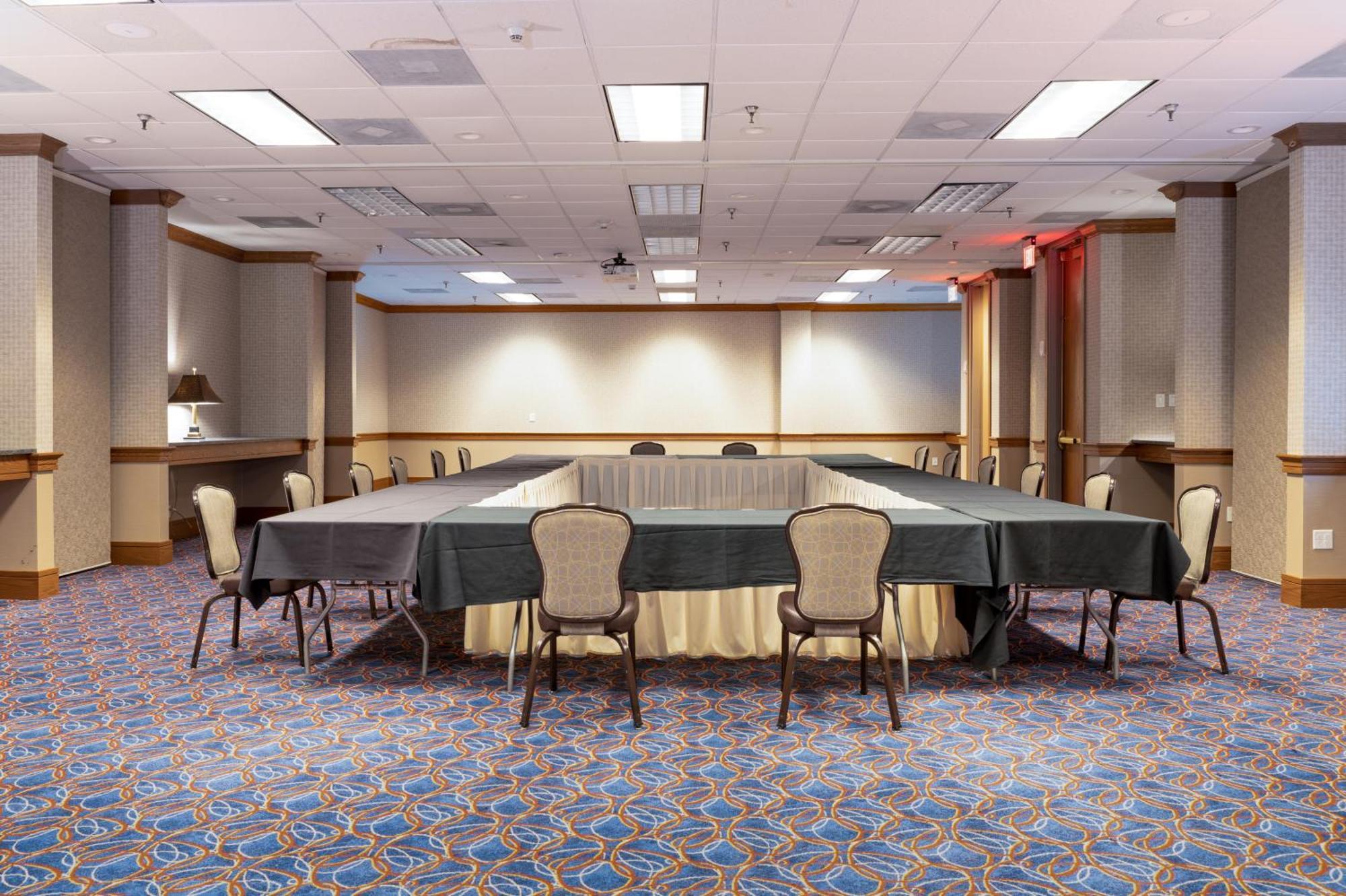 Mcm Elegante Hotel & Conference Center Бомонт Екстер'єр фото